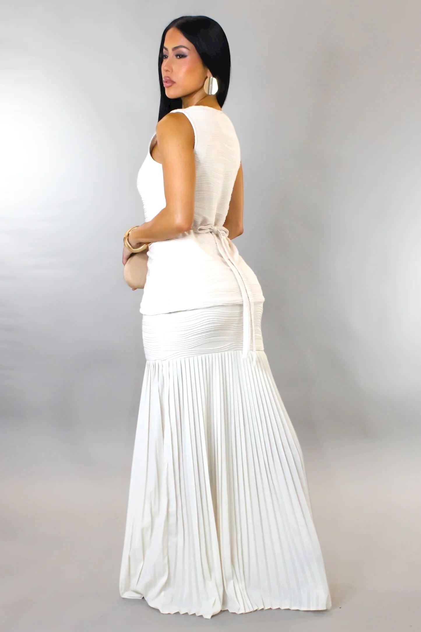 Anesa Pleated Skirt Set Beige