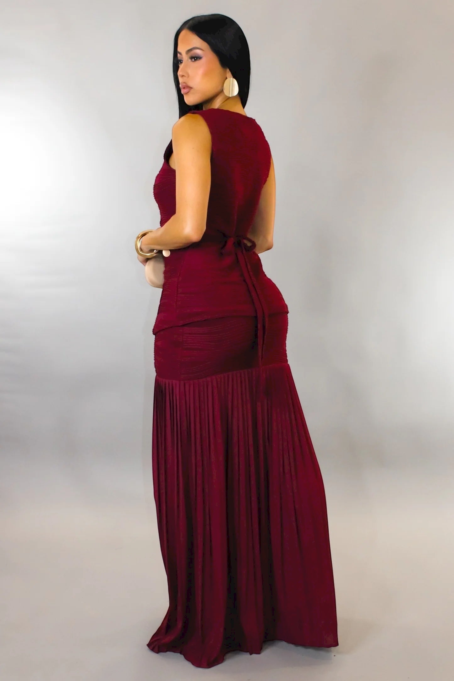 Anesa Pleated Skirt Set Burgundy