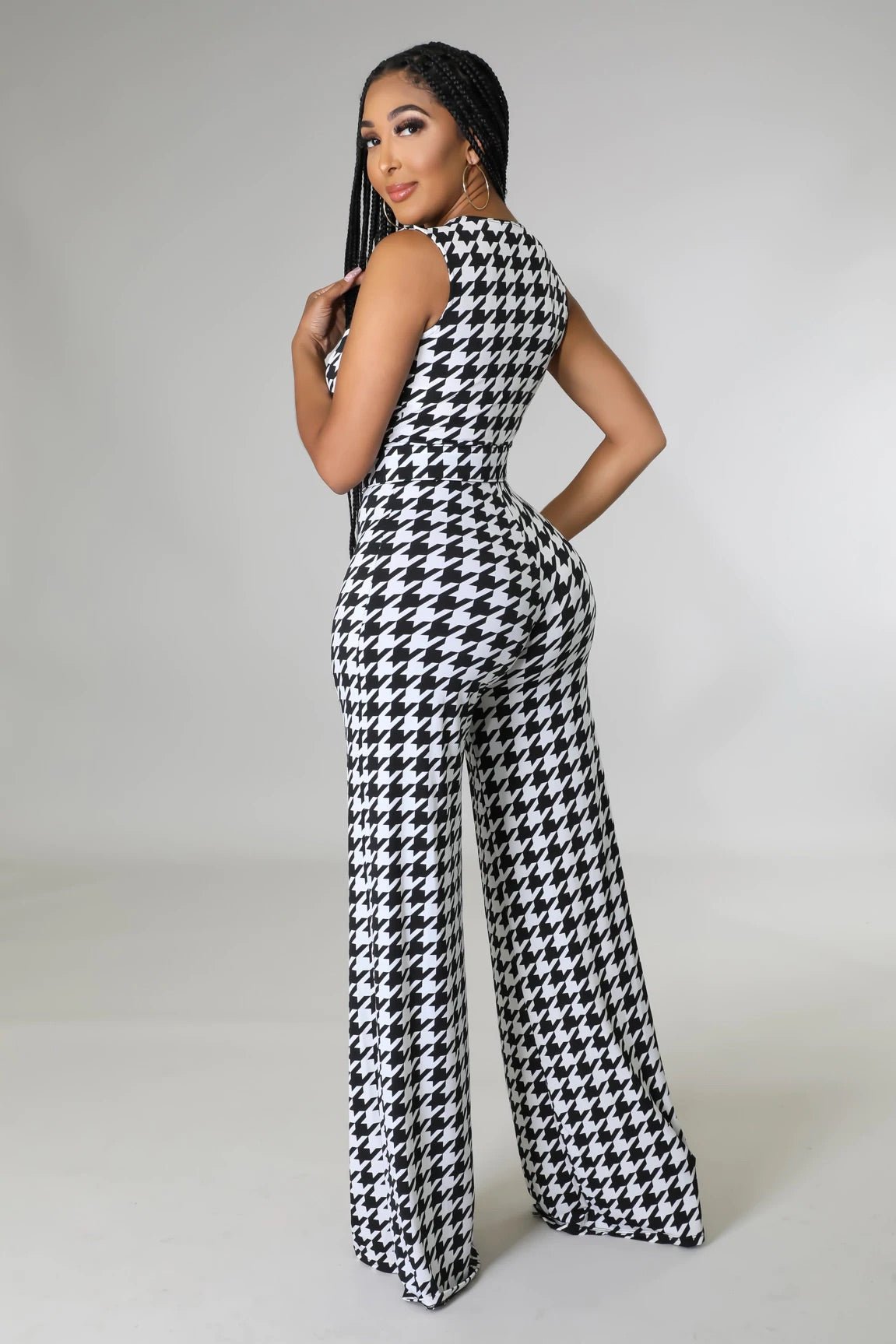 Vanna Sleeveless Houndstooth Jumpsuit Multicolor Black - Ali’s Couture 
